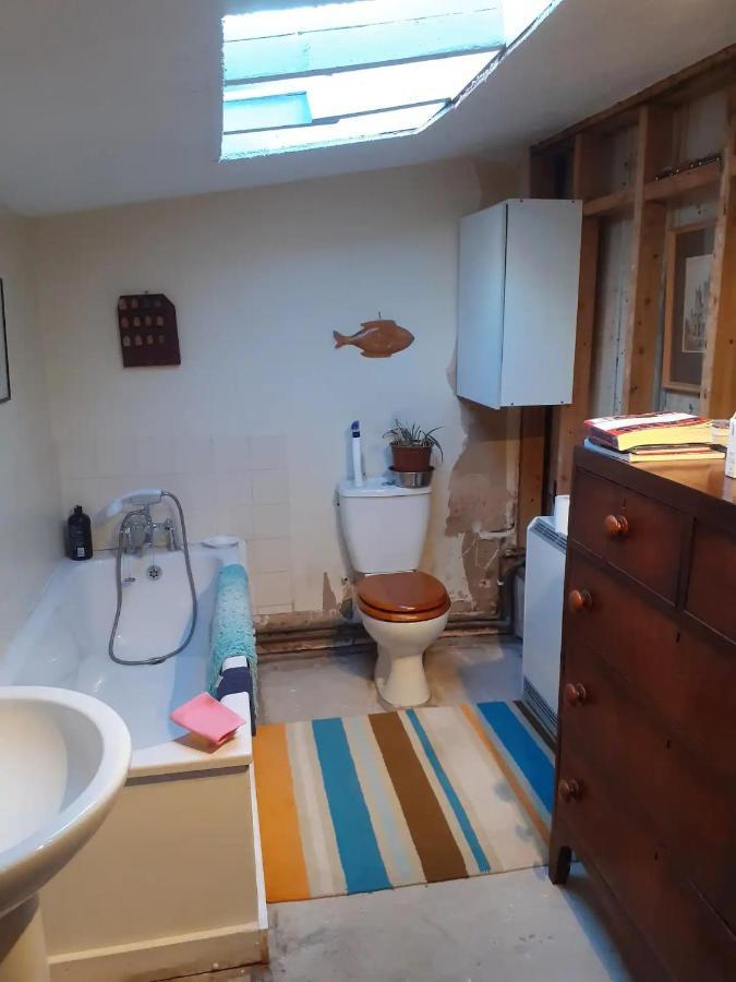 Sundial Cottage Норуич Екстериор снимка